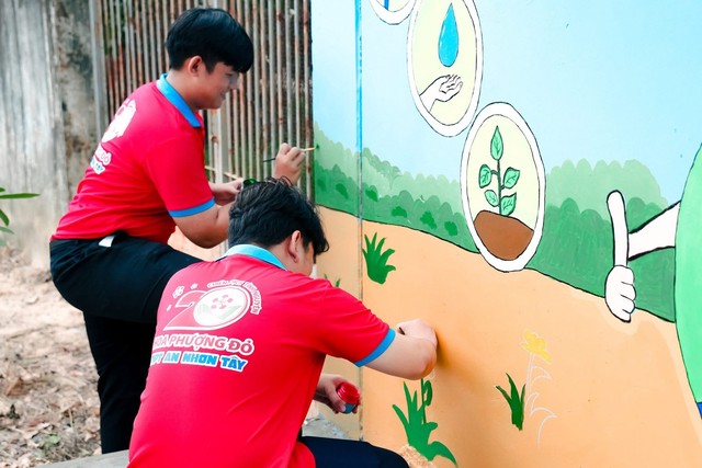 Đoàn công tác Thành Đoàn Tp. Hồ Chí Minh thăm, động viên chiến sĩ tình nguyện kỳ nghỉ hồng và Mùa hè xanh tại huyện Củ Chi- Ảnh 4. Đoàn công tác Thành Đoàn Tp. Hồ Chí Minh thăm, động viên chiến sĩ tình nguyện kỳ nghỉ hồng và Mùa hè xanh tại huyện Củ Chi- Ảnh 4.