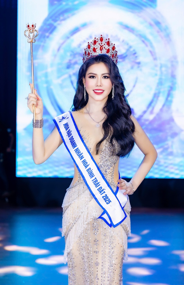 xem bong da truc tiep nhanh nhat nhân gốc Tiền Giang đăng quang Hoa hậu xem bong da truc tiep nhanh nhat nhân Hòa bình Trái đất 2025- Ảnh 2.