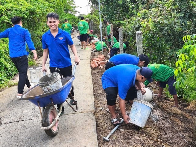 Mùa hè truc tiep bong da c1 tỏa khắp vùng quê – Hành trình đặc biệt để trưởng thành- Ảnh 2.