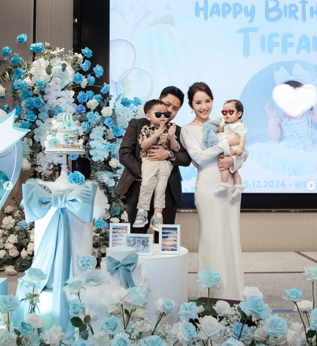 "Thắng đời" 1-0 như Primmy Trương: Có ông xã hộ tống đi du lịch khắp nơi, chụp vợ xinh đẹp trong sáng như mối tình đầu- Ảnh 1.