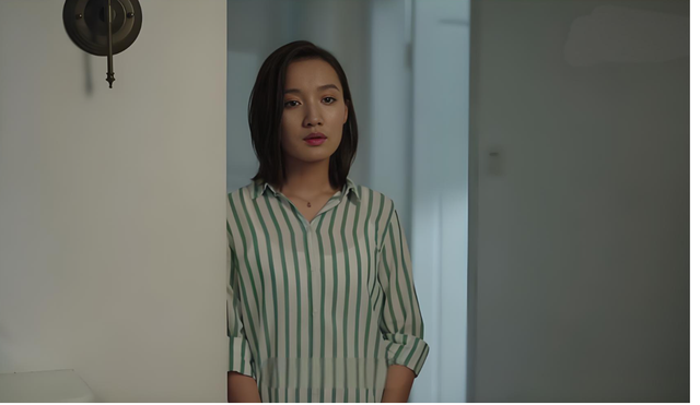Đ&ecirc;m trước ng&agrave;y đi l&agrave;m lại sau sinh, t&ocirc;i sửa soạn đồ th&igrave; ph&aacute;t hiện bố chồng đ&atilde; l&eacute;n bỏ v&agrave;o t&uacute;i x&aacute;ch t&ocirc;i một thứ- Ảnh 1.