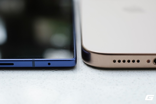Galaxy Z Fold7 đang làm điều mà iPhone 16 Pro Max không dám: Đổi hình thái, giữ nguyên trải nghiệm- Ảnh 5. bong da truc tiep xoi lac Z Fold7 đang làm điều mà iPhone 16 Pro Max không dám: Đổi hình thái, giữ nguyên trải nghiệm- Ảnh 5.
