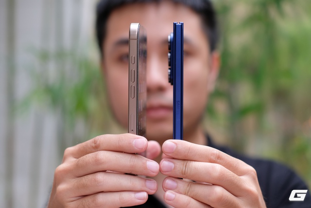 Galaxy Z Fold7 đang làm điều mà iPhone 16 Pro Max không dám: Đổi hình thái, giữ nguyên trải nghiệm- Ảnh 20. bong da truc tiep xoi lac Z Fold7 đang làm điều mà iPhone 16 Pro Max không dám: Đổi hình thái, giữ nguyên trải nghiệm- Ảnh 20.