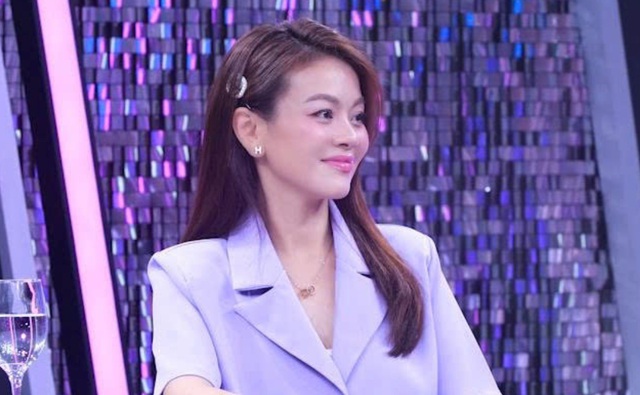 Nữ ca sĩ cấm chồng uống rượu: Chồng sang nh&agrave; vợ ăn giỗ cũng phải ngồi m&acirc;m phụ nữ- Ảnh 1.