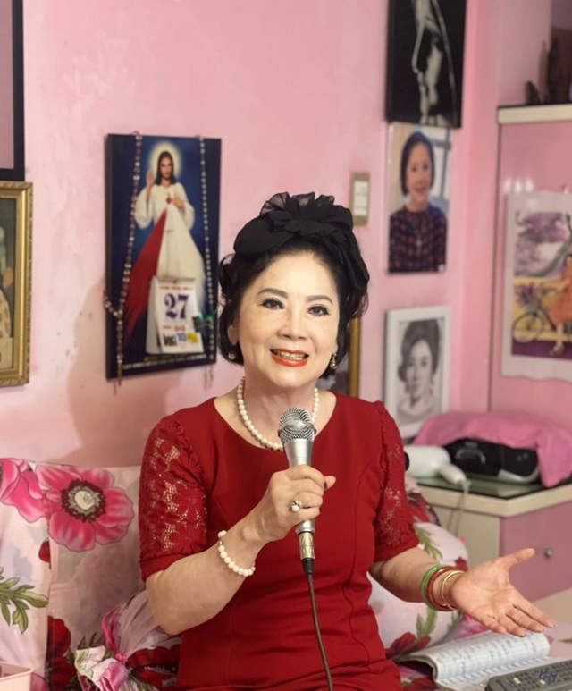 Nữ nghệ sĩ cầm về 1 vali tiền: "Tôi muốn mua bao nhà cũng được"- Ảnh 1.