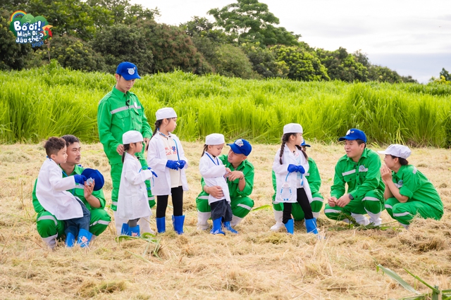 Tập 10 Bố Ơi, Mình Đi Đâu Thế?: Duy Hưng - Neko Lê bị "vắt kiệt" năng lượng, dàn cast nhí lại "chill" hết nấc!- Ảnh 1. Tập 10 Bố Ơi, Mình Đi Đâu Thế?: truc tiep bong da hom nay Hưng - Neko Lê bị "vắt kiệt" năng lượng, dàn cast nhí lại "chill" hết nấc!- Ảnh 1.