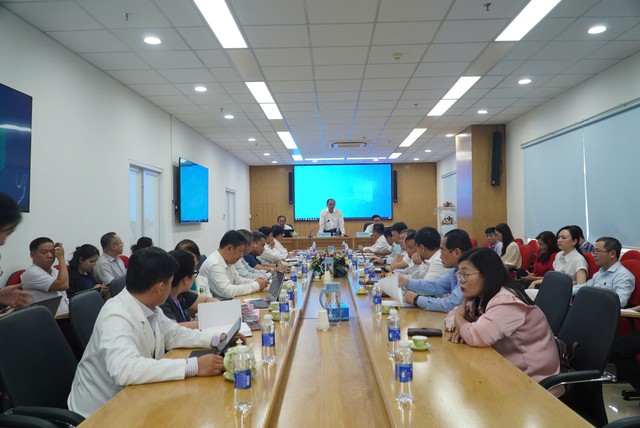 TP.HCM ra quân dẹp nạn “cò” bệnh viện: Nhận diện rõ, xử lý rốt ráo- Ảnh 2. TP.HCM ra quân dẹp nạn “cò” bệnh viện: Nhận diện rõ, xử lý rốt ráo- Ảnh 2.