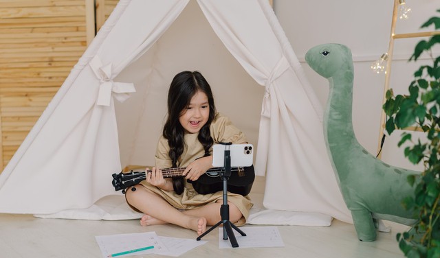 Cách Gen Alpha dùng mạng xã hội khác xa thế hệ trước- Ảnh 2.