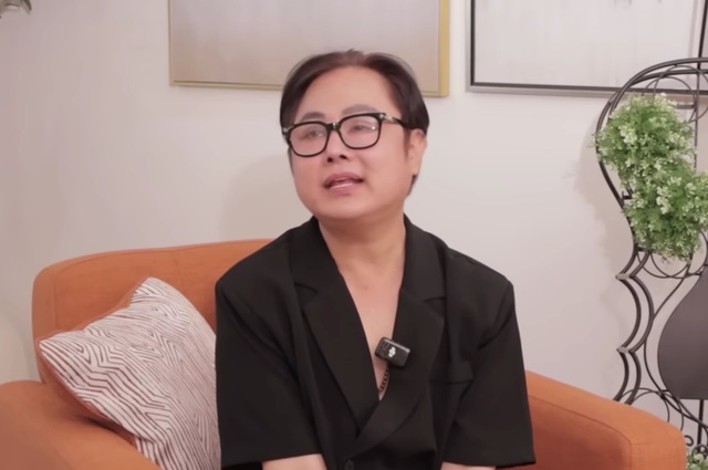 Nam ca sĩ sau mấy chục năm mới được tỷ phú Hoàng Kiều nhận làm cháu: "Tiếp cận chú khó lắm"- Ảnh 1. Nam ca sĩ sau mấy chục năm mới được tỷ phú Hoàng Kiều nhận làm cháu: "Tiếp cận chú khó lắm"- Ảnh 1.