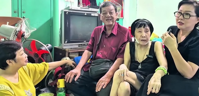 Nghệ sĩ Lệ Thủy nghèo túng, ở nhà 10m2, bị đủ bệnh gan thận, chồng đi bán vé số- Ảnh 2. Nghệ sĩ Lệ Thủy nghèo túng, ở nhà 10m2, bị đủ bệnh gan thận, chồng đi bán vé số- Ảnh 2.