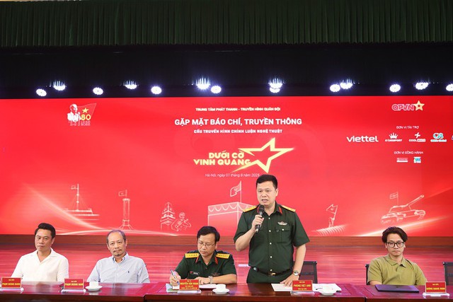 Sắp diễn ra cầu truyền hình chương trình chính luận nghệ thuật “Dưới cờ vinh quang”- Ảnh 2.