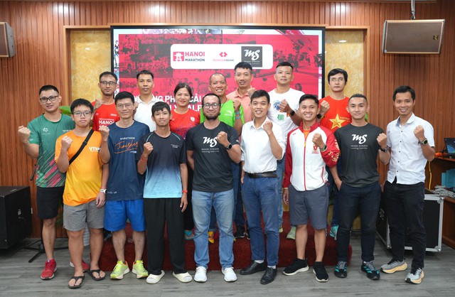 Ảnh 2: "Phương thức cải thiện hiệu quả tập luyện" – được tổ chức bởi Huấn luyện viên của Magic Stride - Đối tác chiến lược chuyên môn của sự kiện. Ảnh 2: "Phương thức cải thiện hiệu quả tập luyện" – được tổ chức bởi Huấn luyện viên của Magic Stride - Đối tác chiến lược chuyên môn của sự kiện.