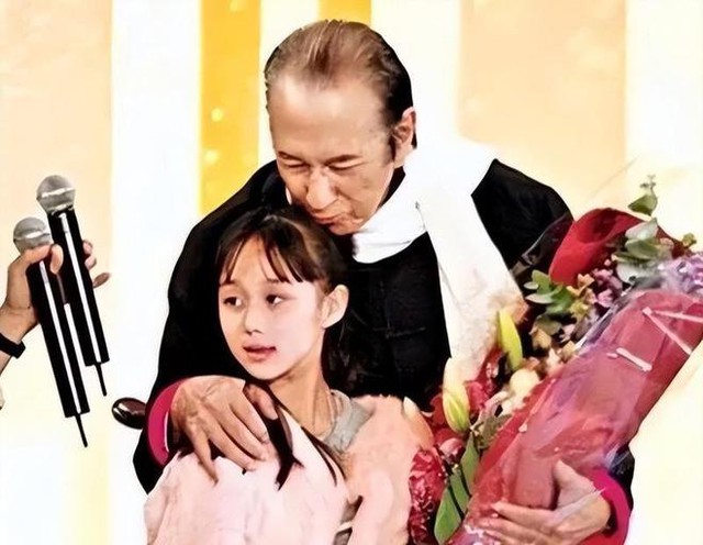 Ái nữ thị phi nhất trùm sòng bạc: Nghi vấn bong da truc tiep xoi lac rơi của Hoa hậu và có quan hệ trái luân thường đạo lý- Ảnh 2.