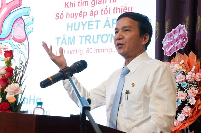 PGS.TS. Lê Đình Thanh – Giám đốc Bệnh viện Thống Nhất chia sẻ về tầm quan trọng của đo huyết áp và tuân thủ điều trị.