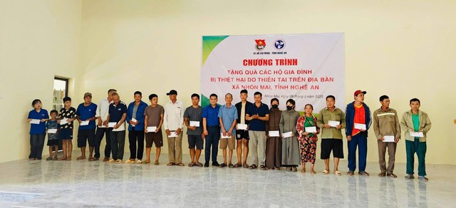 Tuổi trẻ thành phồ Hồ Chí Minh hướng về đồng bào Nghệ An - Chung tay khắc phục hậu quả sau bão số 3 (Wipha)- Ảnh 2. Tuổi trẻ thành phồ Hồ Chí mitom bong da truc tiep hướng về đồng bào Nghệ An - Chung tay khắc phục hậu quả sau bão số 3 (Wipha)- Ảnh 2.
