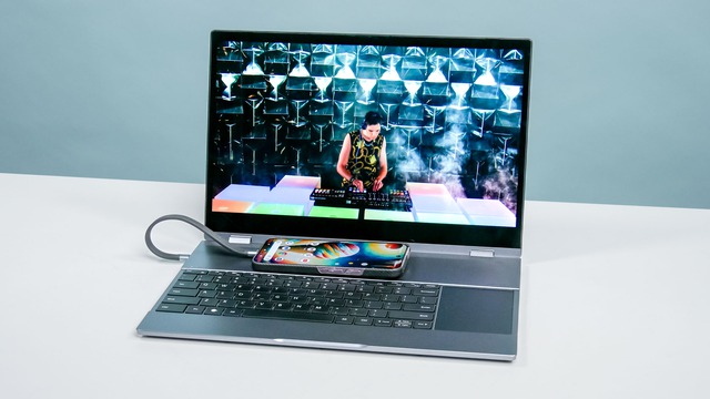 Đã đến lúc hồi sinh phụ kiện biến smartphone thành laptop- Ảnh 2. Đã đến lúc hồi sinh phụ kiện biến smartphone thành laptop- Ảnh 2.