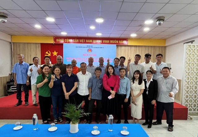 Nâng cao năng lực, kiến thức về trợ giúp pháp lý cho người có uy tín và đội ngũ cán bộ ở cơ sở tại thành phố Cần Thơ- Ảnh 4.