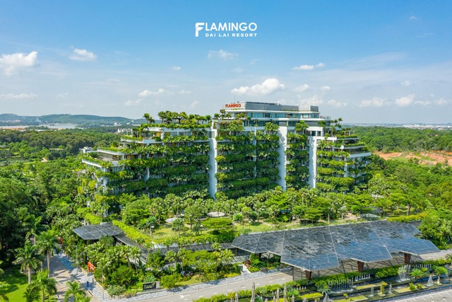 Nữ đại gia bỏ tiền tỷ đi xem show của “huyền thoại” Jimmii Nguyễn ở rừng thông được ví như “Đà Lạt thu nhỏ” của tỉnh Phú Thọ- Ảnh 1.