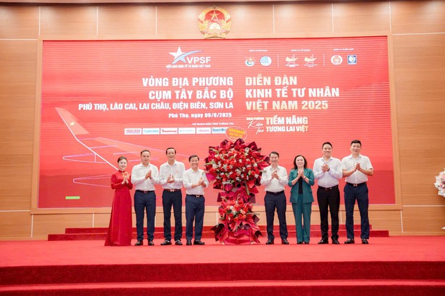 Diễn đàn kinh tế tư nhân Việt Nam 2025, cụm Tây Bắc Bộ thành công tốt đẹp- Ảnh 2.