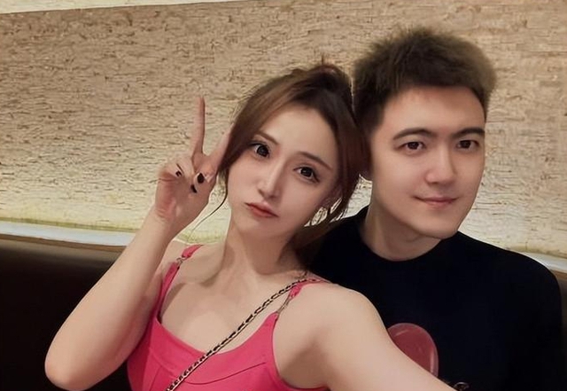 Blogger 1,2 triệu fan qua đời sau gần 1 năm mắc ung thư: Chồng đau đớn kể về giây phút cuối- Ảnh 3. Blogger 1,2 triệu fan qua đời sau gần 1 năm mắc ung thư: Chồng đau đớn kể về giây phút cuối- Ảnh 3.
