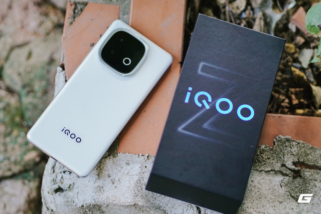 Trên tay điện thoại pin 8.000mAh, chip Dimensity 9400+ "phá đảo" phân khúc, giá chỉ hơn 8 triệu- Ảnh 1.