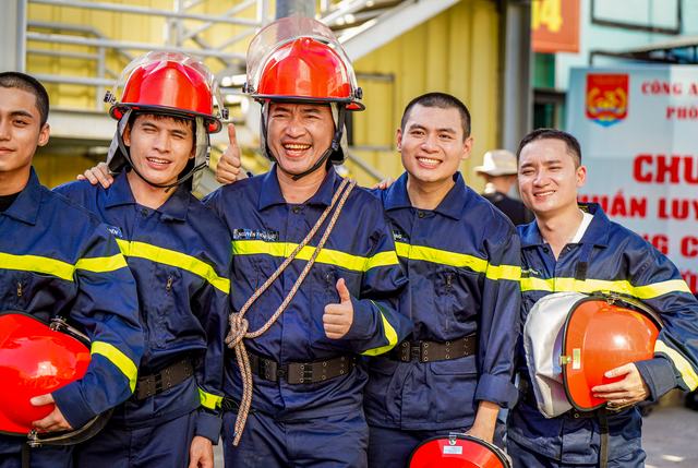 Tiến Luật: "Lúc đó chân tôi run dữ lắm"- Ảnh 3. Tiến Luật: "Lúc đó chân tôi run dữ lắm"- Ảnh 3.
