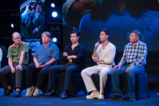 Thanh Sơn: Hợp tác với anh Thái Hoà giống như được song ca cùng thần tượng- Ảnh 1.