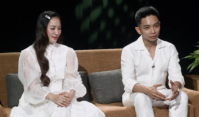 Khánh Thi: "Tôi không dạy chồng nữa, thà mất tiền còn hơn mất chồng"- Ảnh 2. Khánh Thi: "Tôi không dạy chồng nữa, thà mất tiền còn hơn mất chồng"- Ảnh 2.