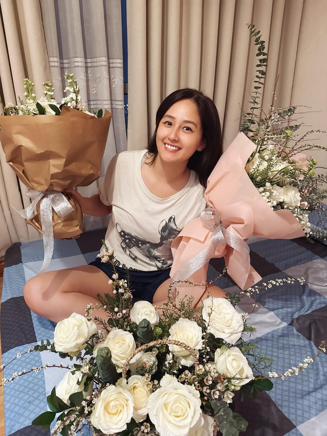 1 Hoa hậu "phú bà" Vbiz liên tục bị hối lấy chồng, tất cả là tại Hoàng Thuỳ Linh?- Ảnh 4. 1 Hoa hậu "phú bà" Vbiz liên tục bị hối lấy chồng, tất cả là tại Hoàng Thuỳ Linh?- Ảnh 4.