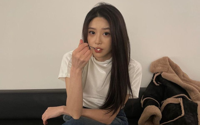 Chi tiêu phiên phiến thôi, mua vàng được là ok: Cách “thế hệ cợt nhả” sống nghiêm túc!- Ảnh 3.