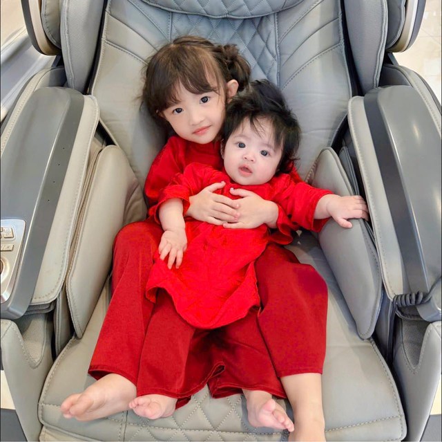 Winnie và Hannie: 2 ái nữ nhà tài phiệt xinh xắn, đáng yêu đến cỡ nào?- Ảnh 15. Winnie và Hannie: 2 ái nữ nhà tài phiệt xinh xắn, đáng yêu đến cỡ nào?- Ảnh 15.