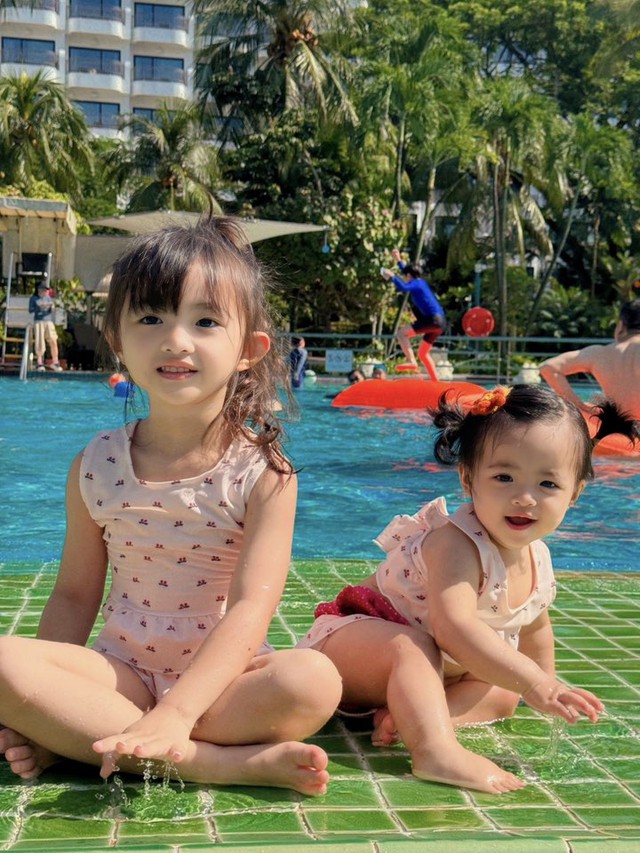 Winnie và Hannie: 2 ái nữ nhà tài phiệt xinh xắn, đáng yêu đến cỡ nào?- Ảnh 12. Winnie và Hannie: 2 ái nữ nhà tài phiệt xinh xắn, đáng yêu đến cỡ nào?- Ảnh 12.