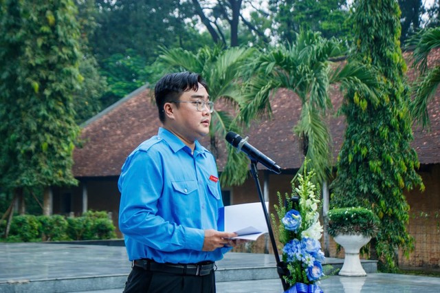 Lễ chào cờ và phát động hành trình “Tôi yêu Tổ quốc tôi” đợt 3 - năm 2025- Ảnh 1. Lễ chào cờ và phát động hành trình “Tôi yêu Tổ quốc tôi” đợt 3 - năm 2025- Ảnh 1.