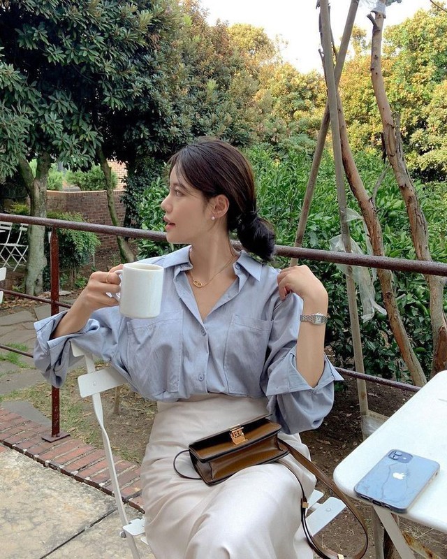 Giấc mơ “không cần lên công ty, chỉ cần laptop và wifi kiếm bộn tiền” vụn vỡ: Nhiều người đành quay lại làm nhân viên, bất chấp lương giảm thê thảm- Ảnh 1. Giấc mơ “không cần lên công ty, chỉ cần laptop và wifi kiếm bộn tiền” vụn vỡ: Nhiều người đành quay lại làm nhân viên, bất chấp lương giảm thê thảm- Ảnh 1.