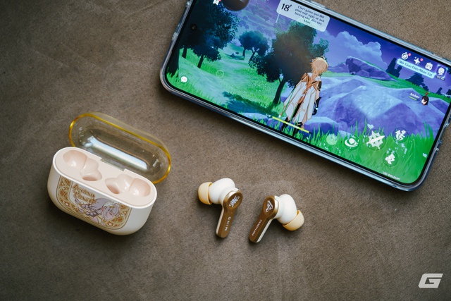 Cặp tai nghe không dây "chỉ mặt gọi tên" những bạn yêu thích anime và sự nổi bật- Ảnh 12. Cặp tai nghe không dây "chỉ mặt gọi tên" những bạn yêu thích anime và sự nổi bật- Ảnh 12.