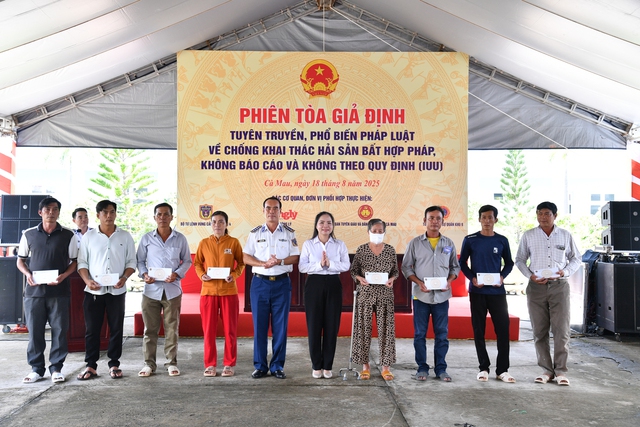 Đổi mới, nâng cao hiệu quả công tác tuyên truyền chống khai thác IUU- Ảnh 4.