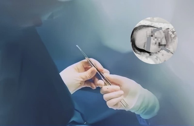 Nguy hiểm rình rập khi để trẻ ngồi trên xe nổ máy- Ảnh 1.