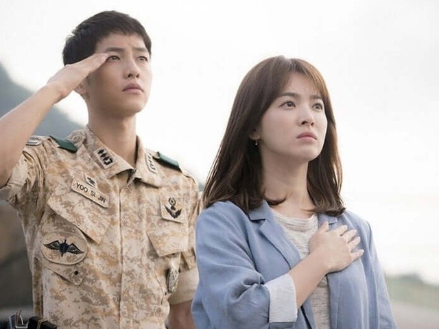 Song Hye Kyo - Song Joong Ki tan chia tay chỉ sau 2 năm hôn nhân: Chia xa là kết cục đã được viết sẵn!- Ảnh 1. Song Hye Kyo - Song Joong Ki tan chia tay chỉ sau 2 năm hôn nhân: Chia xa là kết cục đã được viết sẵn!- Ảnh 1.