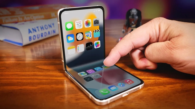 Nói thật là, nếu iPhone gập mà “ngon” như Galaxy Fold7, chắc chắn bán đắt như tôm tươi- Ảnh 3.