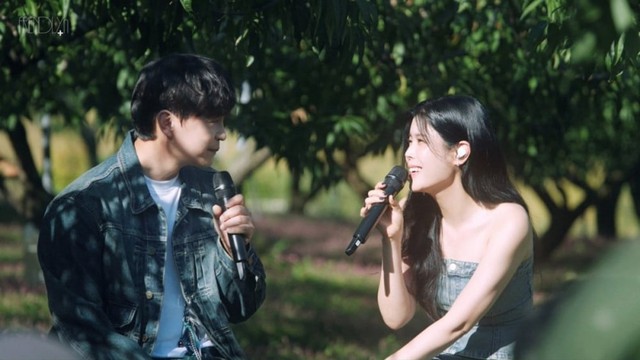 "Nữ ho&agrave;ng tha thứ" sau 11 năm đ&agrave;nh phải bu&ocirc;ng tay- Ảnh 1.