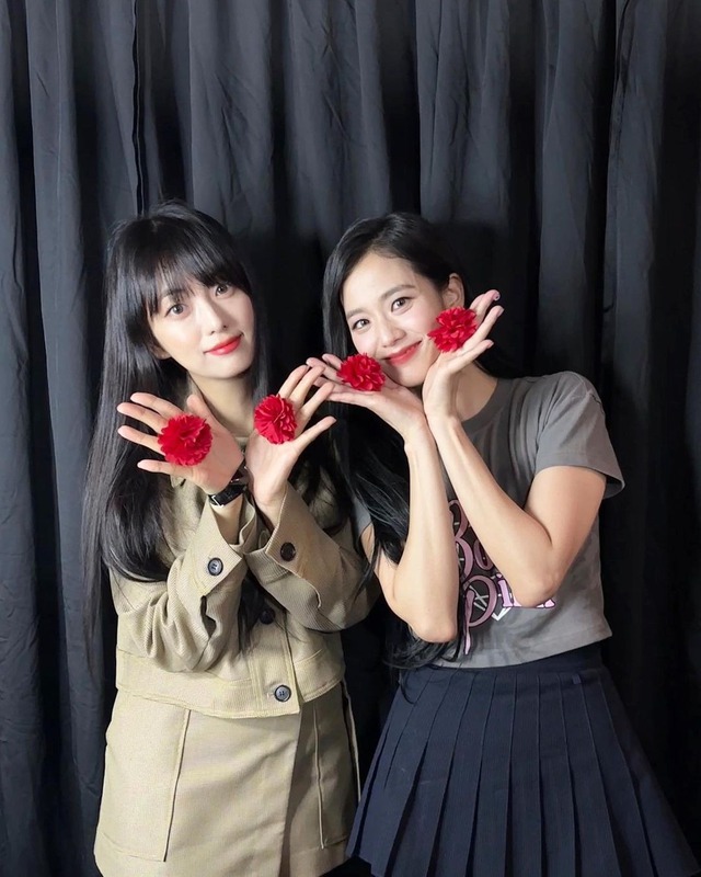 Chị gái Jisoo (BLACKPINK) bị chê bai hết lời khi mon men tìm cách vào showbiz- Ảnh 2. Chị gái Jisoo (BLACKPINK) bị chê bai hết lời khi mon men tìm cách vào showbiz- Ảnh 2.