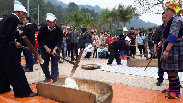 Chào mừng 80 năm Tết Độc lập – xã Mù Cang Chải tổ chức “Lễ hội Mùa Vàng” và nhiều hoạt động mang đậm bản sắc của người dân vùng cao- Ảnh 2. Chào mừng 80 năm Tết Độc lập – xã Mù Cang Chải tổ chức “Lễ hội Mùa Vàng” và nhiều hoạt động mang đậm bản sắc của người dân vùng cao- Ảnh 2.