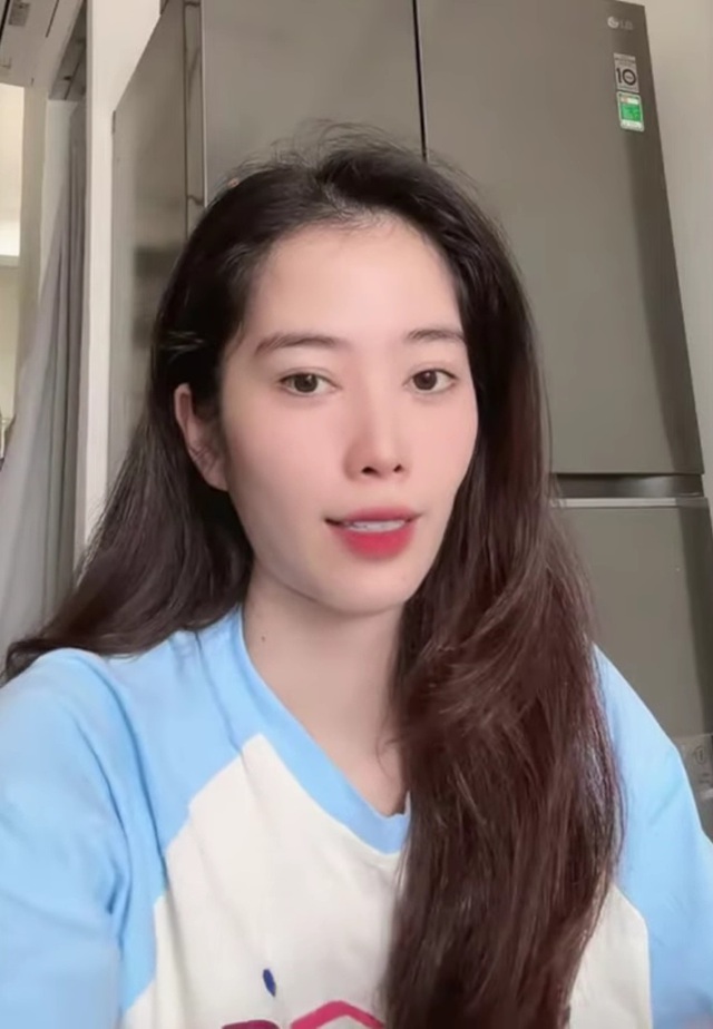 Nam Em được tặng quà tiền tỷ: "Tôi điên lên trả lại luôn"- Ảnh 1. Nam Em được tặng quà tiền tỷ: "Tôi điên lên trả lại luôn"- Ảnh 1.