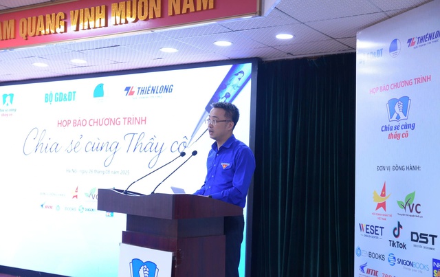Sẽ vinh danh 80 thầy cô tại chương trình “Chia sẻ cùng thầy cô” năm 2025- Ảnh 1.