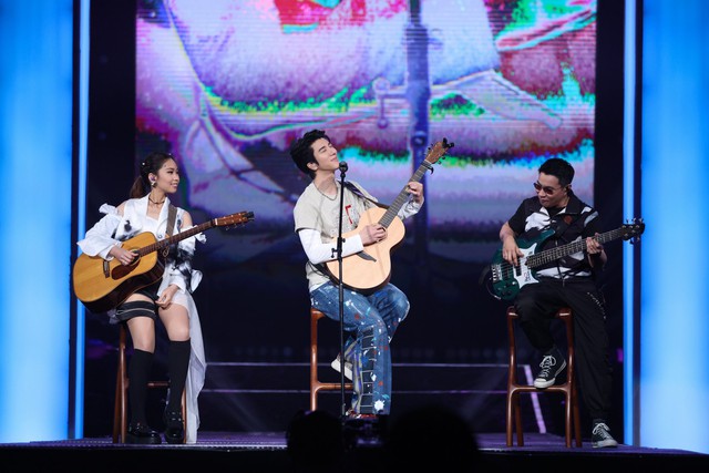 Tin được không visual của mỹ nam số 1 showbiz: Nhan sắc "ăn thịt đường tăng", biết tuổi thật còn sốc nữa- Ảnh 3. Tin được không visual của mỹ nam số 1 showbiz: Nhan sắc "ăn thịt đường tăng", biết tuổi thật còn sốc nữa- Ảnh 3.