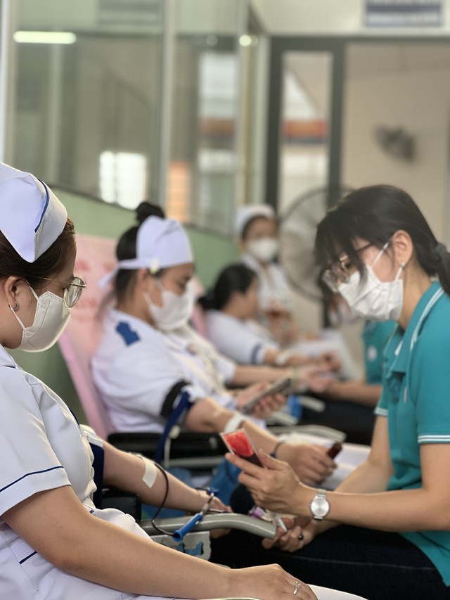 Bệnh viện Đa khoa Bình Tân: Đổi tên, giữ vững hạng I, khẳng định cam kết vì sức khỏe cộng đồng- Ảnh 2. Bệnh viện Đa khoa Bình Tân: Đổi tên, giữ vững hạng I, khẳng định cam kết vì sức khỏe cộng đồng- Ảnh 2.