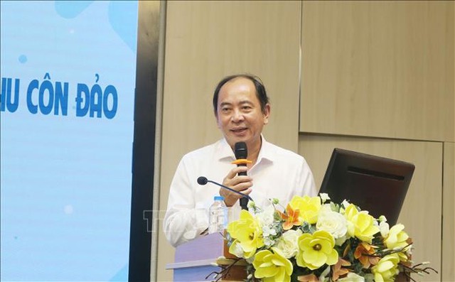 Ông Tăng Chí Thượng, Giám đốc Sở Y tế Thành phố Hồ Chí Minh, phát biểu tại Lễ ra quân. Ông Tăng Chí Thượng, Giám đốc Sở Y tế Thành phố Hồ Chí Minh, phát biểu tại Lễ ra quân.