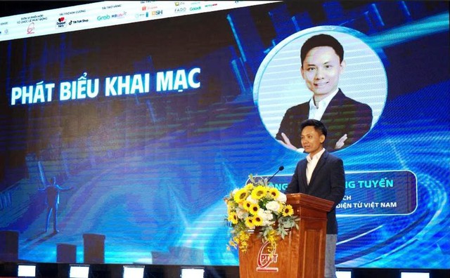 Ông Trần Trọng Tuyến - Phó Chủ tịch, Hiệp hội TMĐT Việt Nam phát biểu khai mạc Lễ phát động cuộc thi.