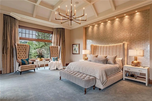 "Nhà tân hôn" 457 tỷ của Taylor Swift - Travis Kelce: Sang chảnh đến lóa mắt, "cô tiếng Anh và thầy thể dục" ở đây là đúng bài!- Ảnh 6. "Nhà tân hôn" 457 tỷ của Taylor Swift - Travis Kelce: Sang chảnh đến lóa mắt, "cô tiếng Anh và thầy thể dục" ở đây là đúng bài!- Ảnh 6.