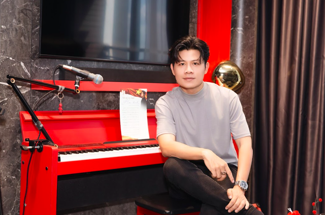 Nguyễn Văn Chung: Tôi không phải nhạc sĩ có nhiều tiền bản quyền nhất Việt Nam- Ảnh 1. Nguyễn Văn Chung: Tôi không phải nhạc sĩ có nhiều tiền bản quyền nhất Việt Nam- Ảnh 1.